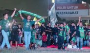 Polda Jatim Fasilitasi Nobar Final Piala Presiden 2026, Ribuan Bonek Beri Dukungan untuk Persebaya di Mapolda